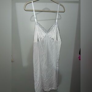 Vintage Vanity Fair White Lace Chemise Slip